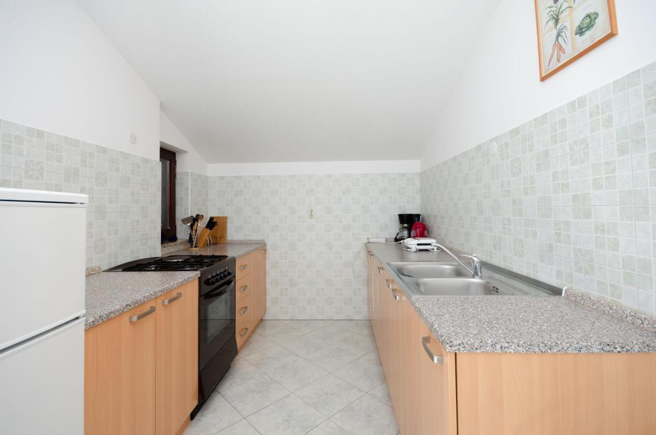 Apartments Slavica ラバック エクステリア 写真